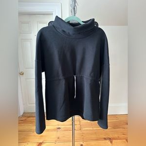 Like New Varley top!